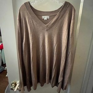 Ava and Viv sweater/Blouse